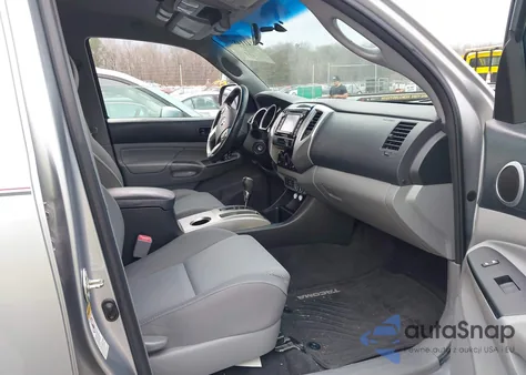 2015 Toyota Tacoma Prerunner V6 from USA, damaged, VIN 3TMKU4HN7FM045995